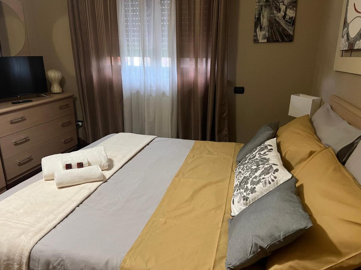 Апартаменты Charme & Relax - Fiera Di Roma - Fiumicino Airport Понте-Галерия Экстерьер фото